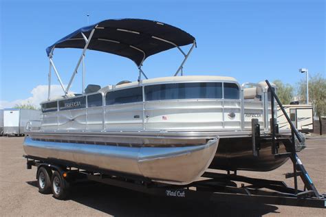 Trifecta pontoon - Trifecta’s 23RF T 2.75 neatly combines current trends with old-school pontoon functionality. By Boating Tech Team. Updated: January 4, 2017. LOA: 24’2″ | …